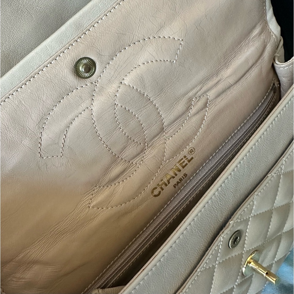 Chanel Paris 25 limited double flap quilted lambskin shoulder bag  w/ COA - Picture 13 of 17